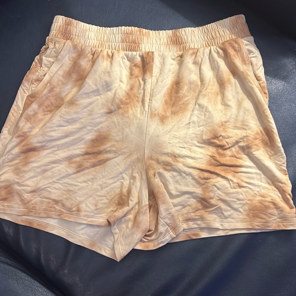 Express Shorts with Pockets